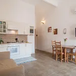 Vacanze Ducezio דירה נוטו